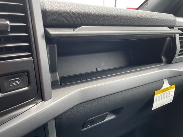 New 2026 Carbonized Gray Metallic Ford XLT image 45