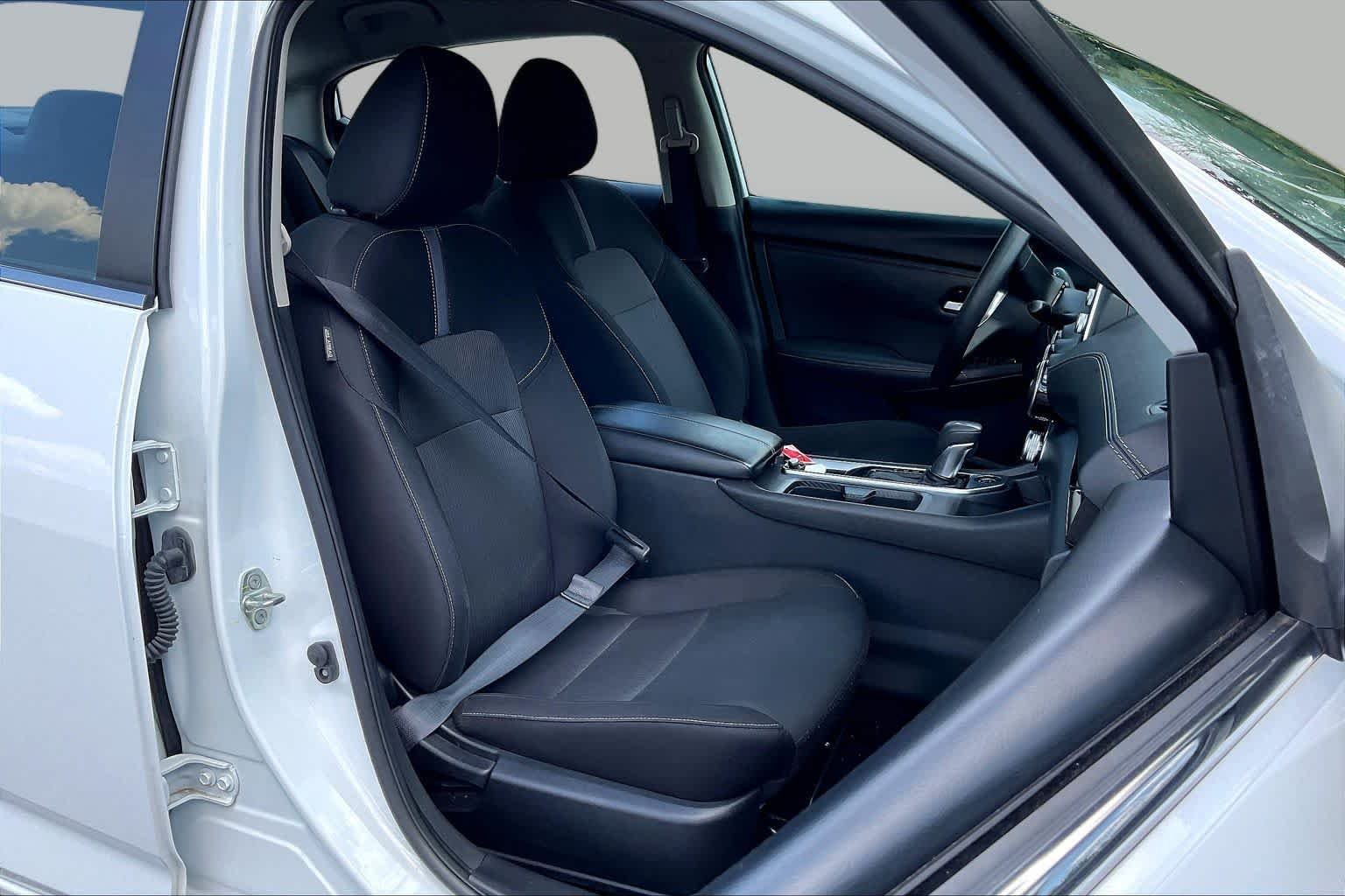 Used 2024 Fresh Powder Nissan SV image 9