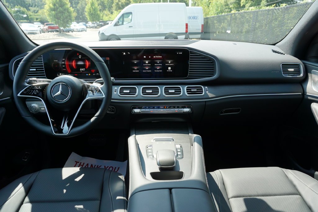 New 2026 Obsidian Black Metallic Mercedes-Benz GLE 350 image 53