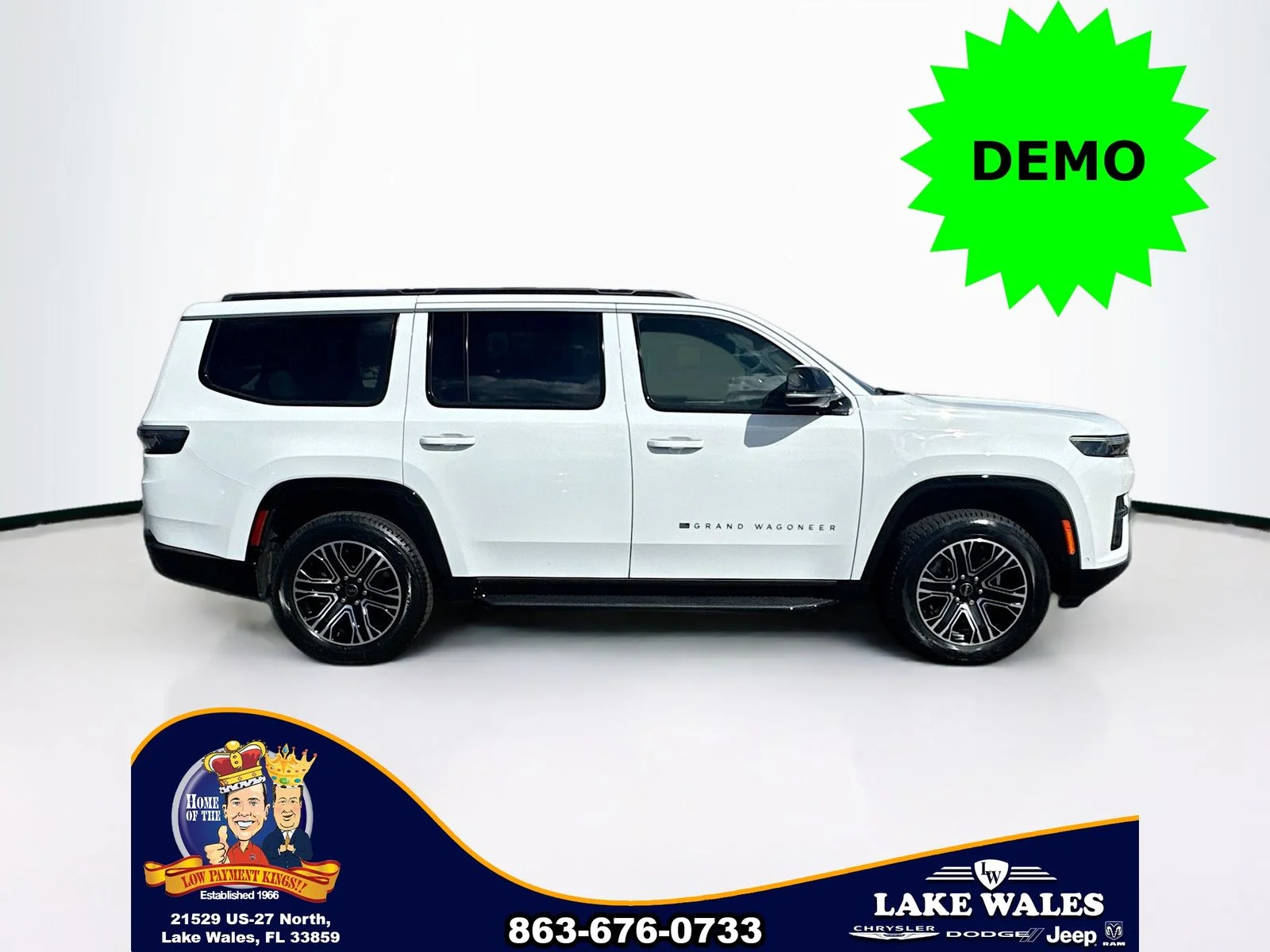 New 2026 Bright White Clear-Coat Exterior Paint Jeep Grand Wagoneer image 7