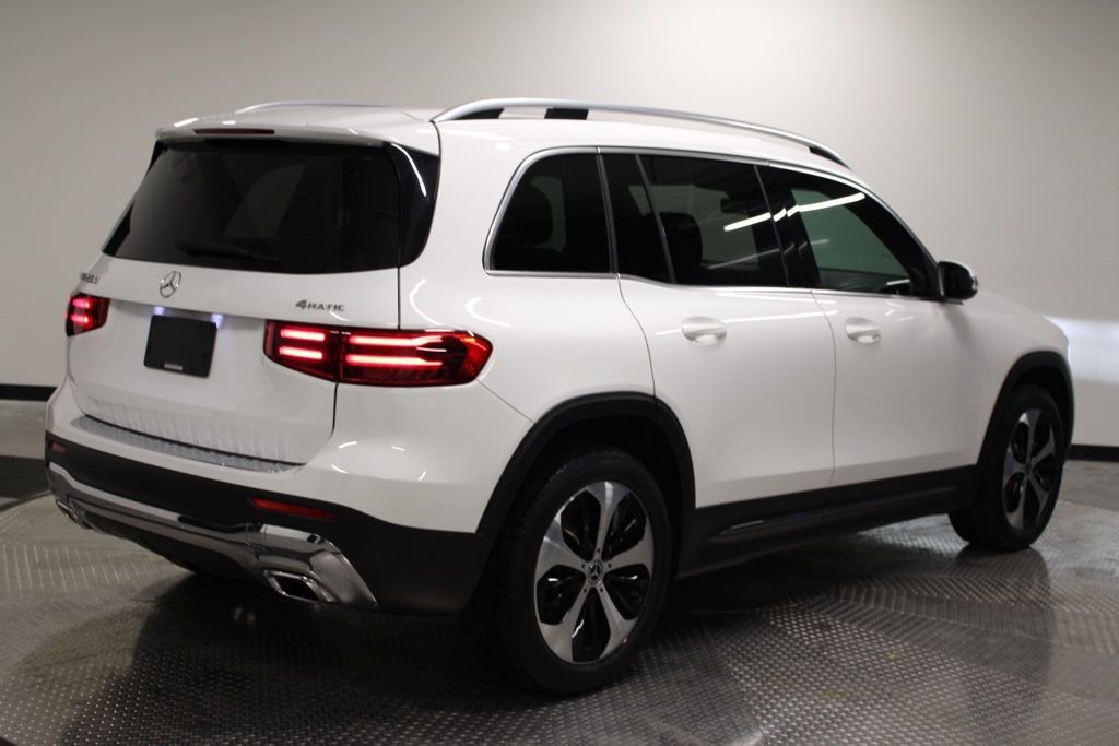 Certified Used 2026  Mercedes-Benz GLB 250 image 5