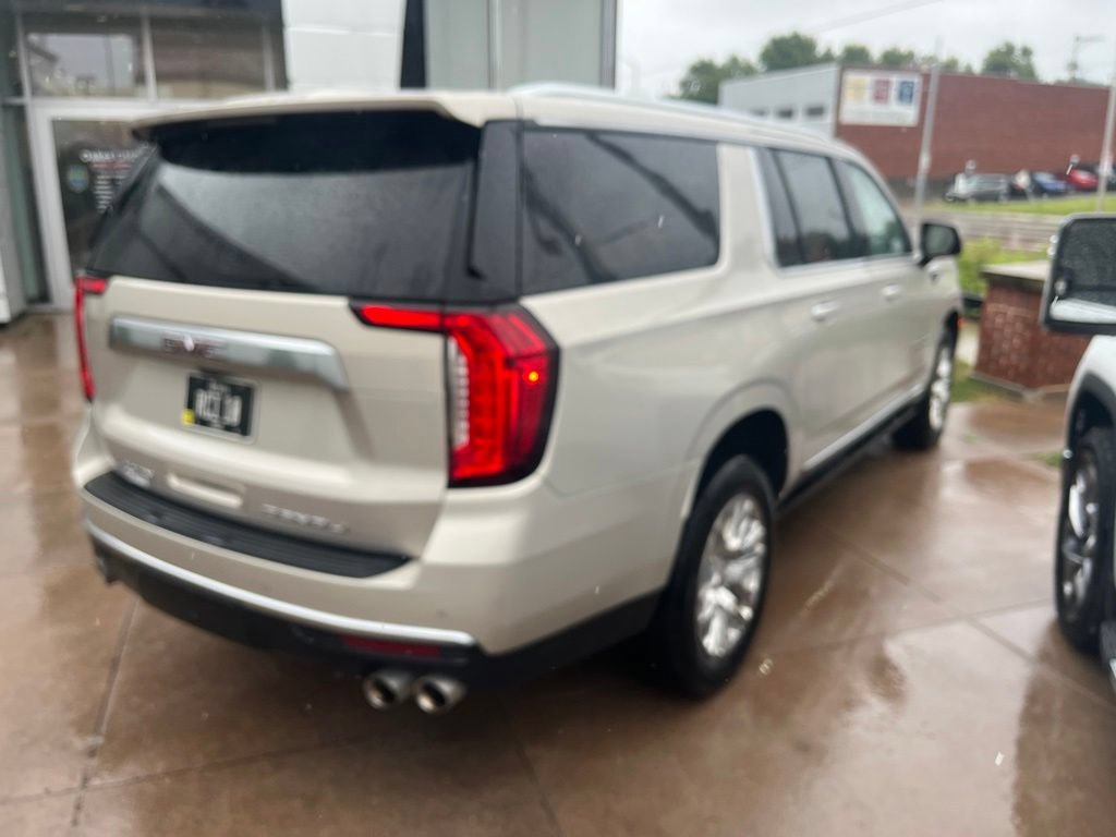 2021 GMC Yukon XL Denali - Photo 27