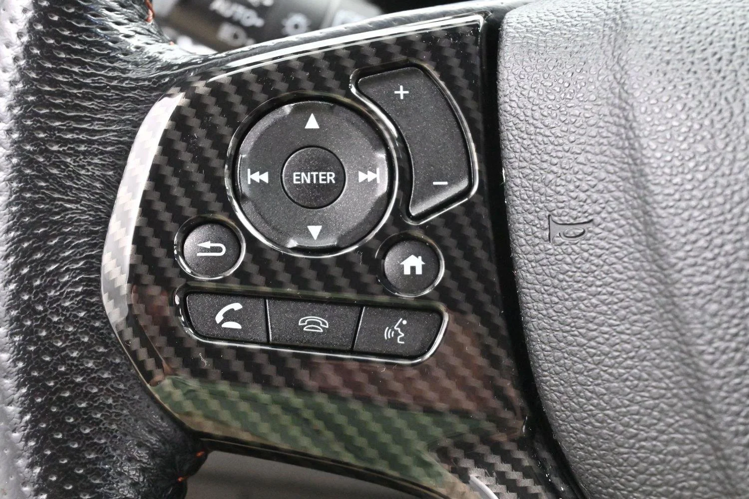 Used 2022 Sonic Gray Pearl Honda TrailSport AWD image 22