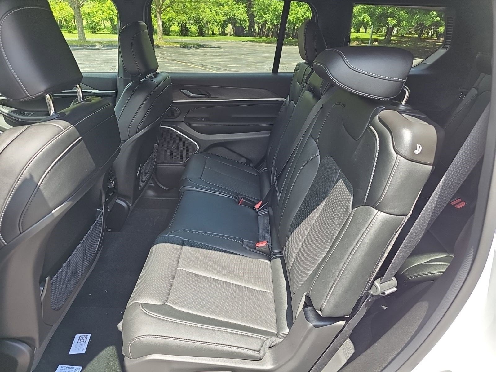 New 2026 Bright White Clearcoat Jeep Limited Reserve image 16