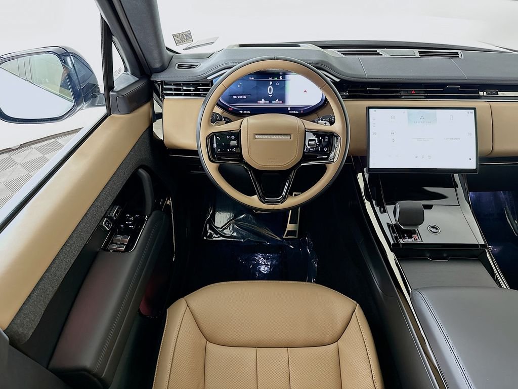New 2026 Fuji White Land Rover Dynamic SE image 25