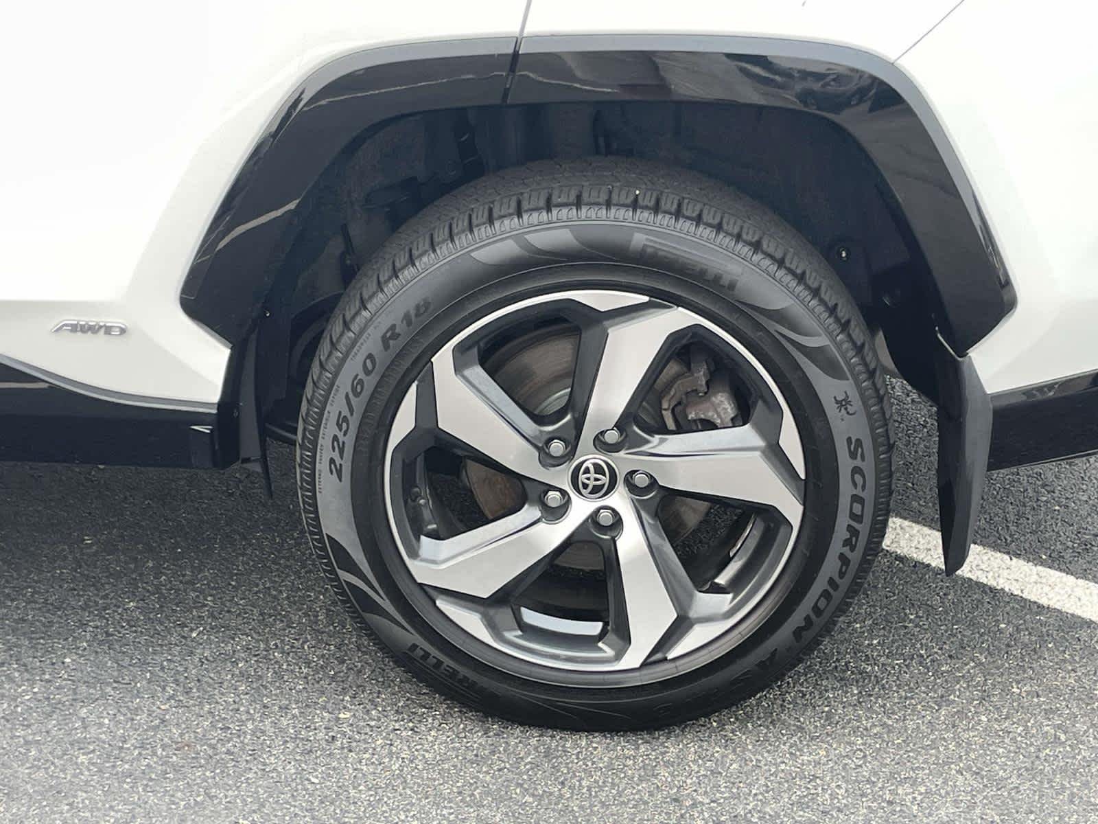 Used 2021 Super White Toyota SE image 18