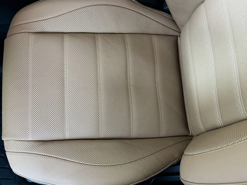 Used 2026 White Mercedes-Benz GLS 580 image 20