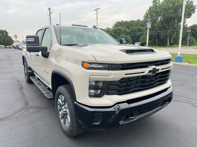 New 2026 White Sands Chevrolet Custom image 4