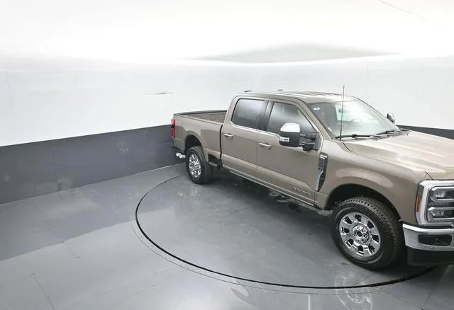 New 2026 Marsh Gray Ford F-350® King Ranch® image 23
