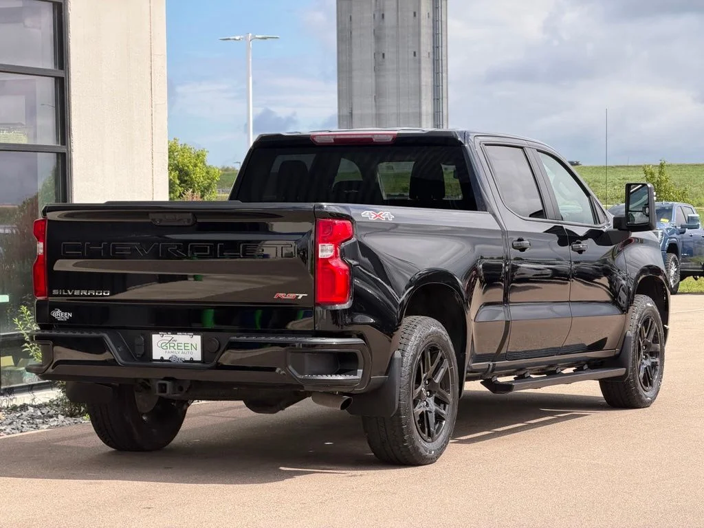 Used 2024 Black Chevrolet RST image 5