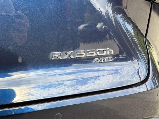 Used 2024 Mica Lexus RX 350h Premium image 11