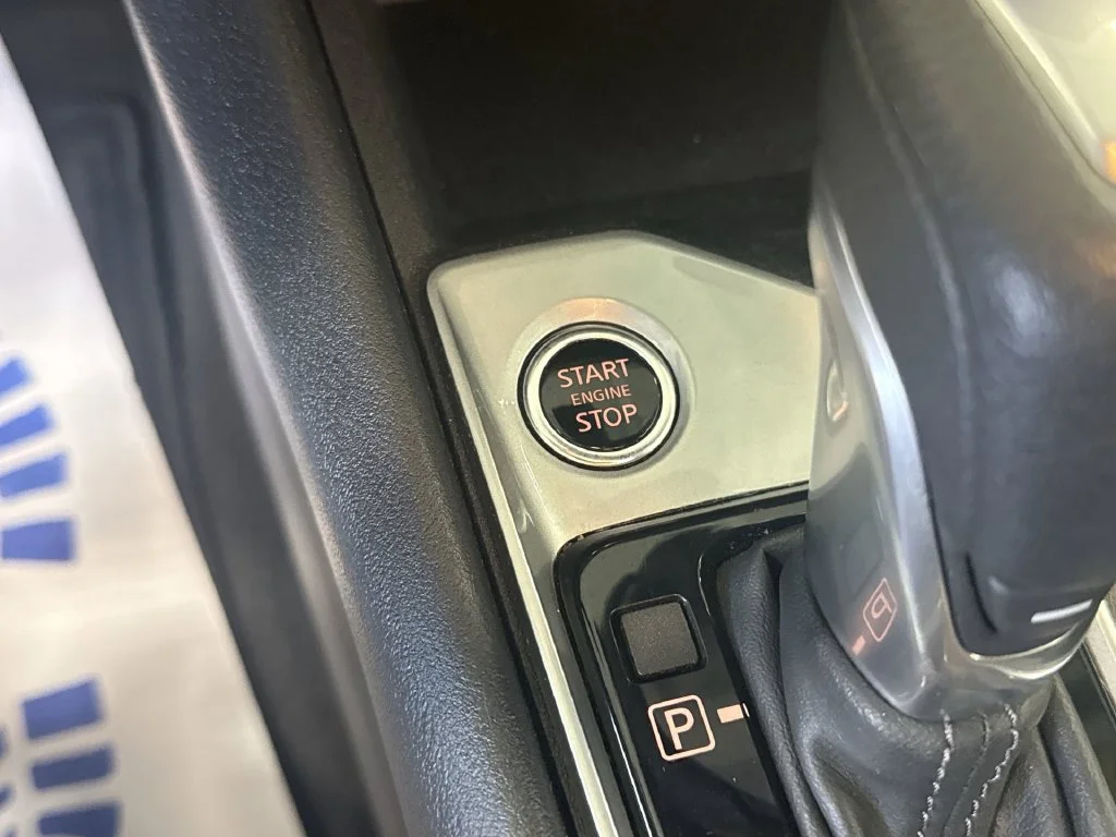 Certified Used 2025 Gun Metallic Nissan SV image 22