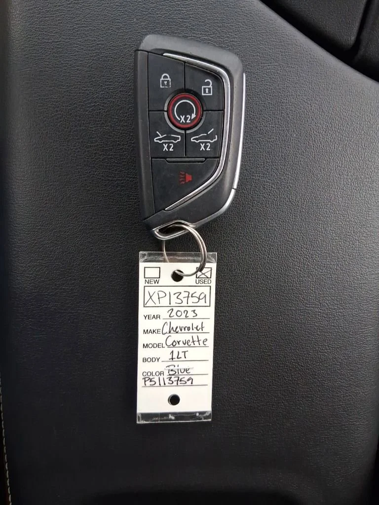 Used 2023 Rapid Blue Chevrolet 1LT image 23