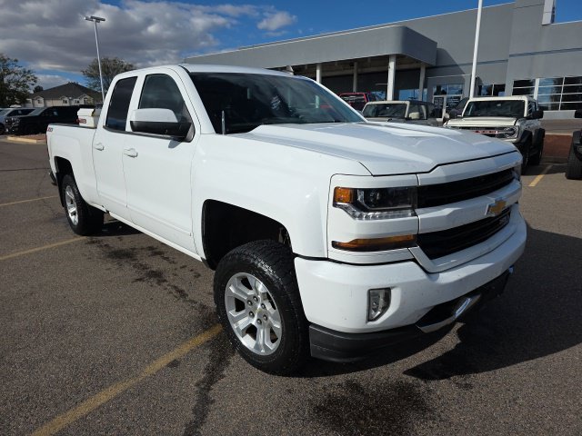 Used 2017 Summit White Chevrolet LT image 7