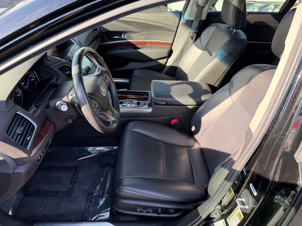 Used 2016 Crystal Black Pearl Acura Base image 10