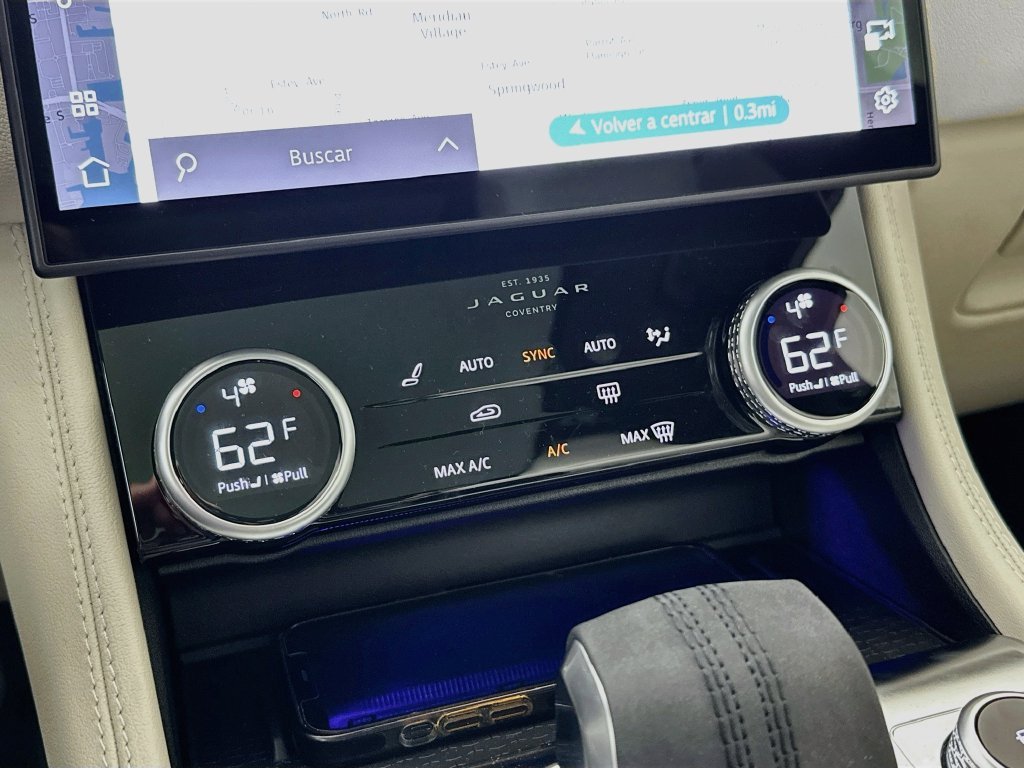 2026 Jaguar F-Pace R-Dynamic S - Photo 16