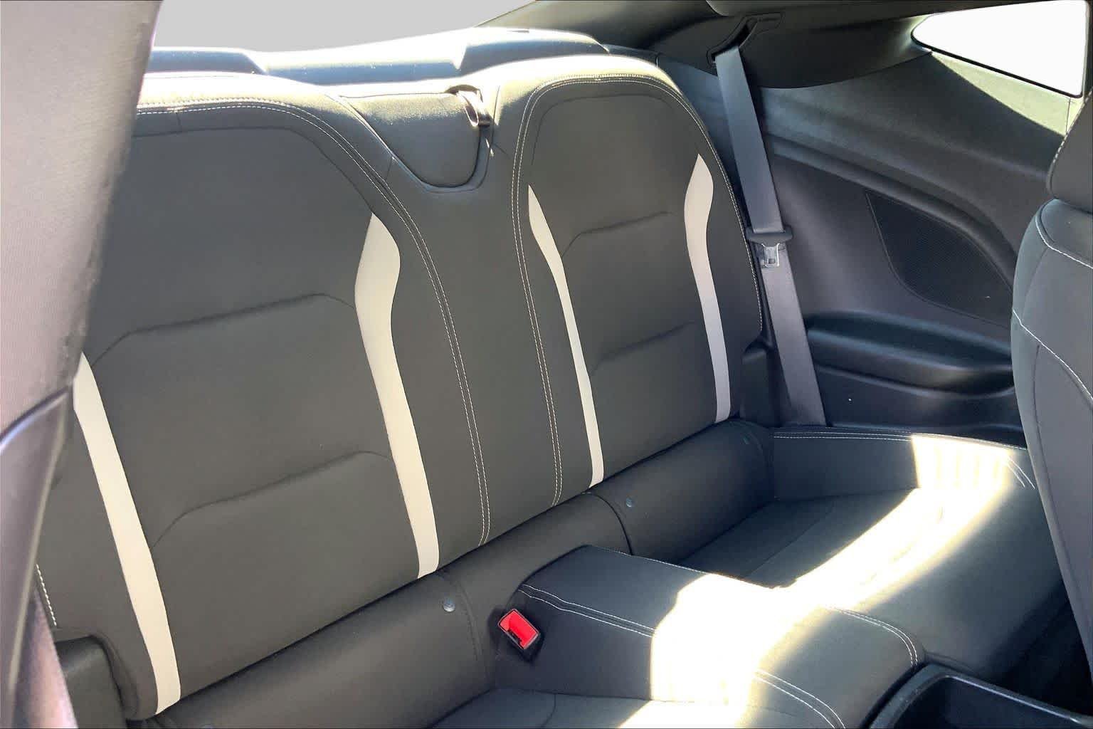 Used 2019 Shadow Gray Metallic Chevrolet 1LT image 16