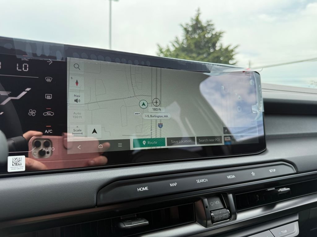 New 2027 Black Jade Green Kia X-Line EX image 28