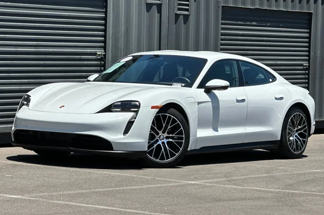 2023 Porsche Taycan 