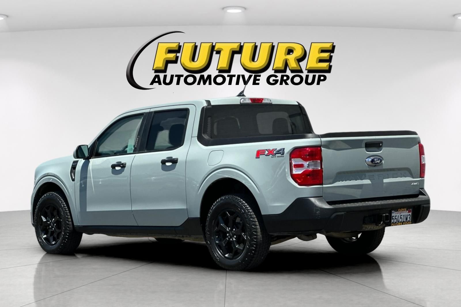 Used 2023 Green Ford XLT image 5