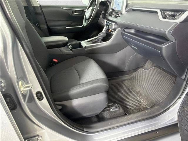 Certified Used 2025 SILVER SKY METALLIC Toyota  image 14