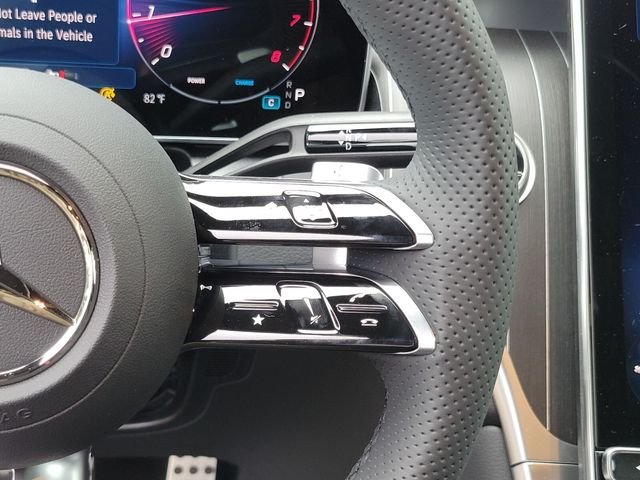 New 2026 Black Mercedes-Benz GLC 300 image 29