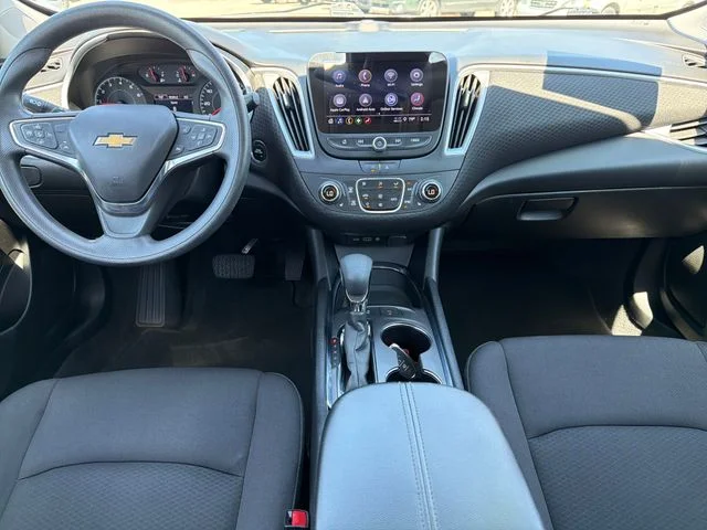 Used 2024 Gray Chevrolet LT image 9