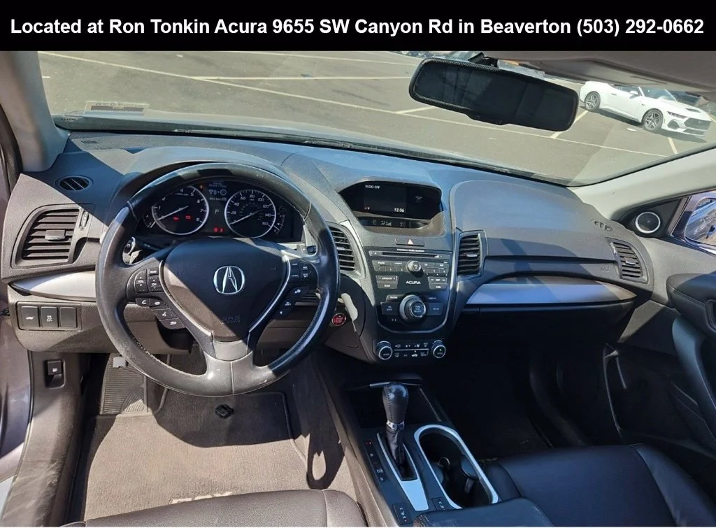 Used 2018 Modern Steel Metallic Acura RDX image 17