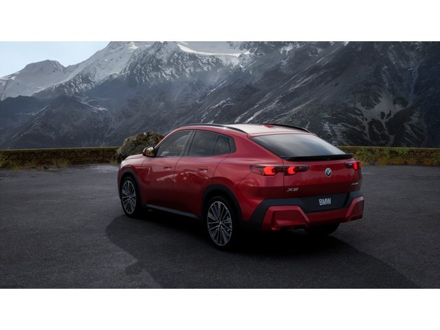 New 2026 Vegas Red Metallic BMW xDrive28i image 2
