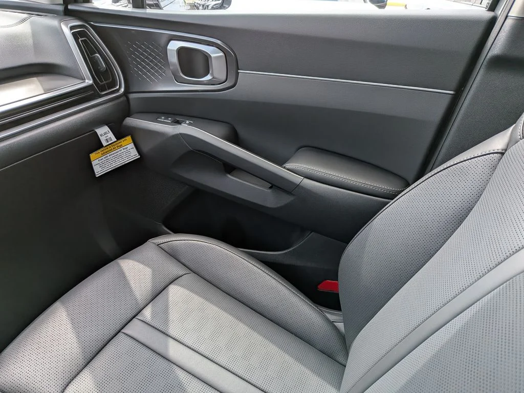New 2026 Gray Kia S image 39