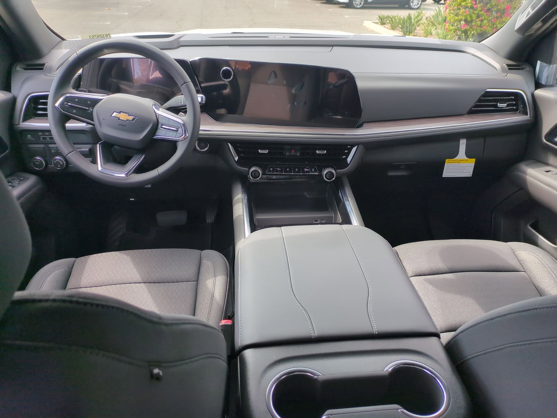 2026 Chevrolet Suburban LS - Photo 14