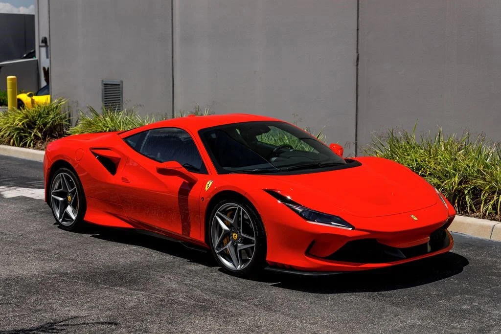 Used 2022 Rosso Scuderia Ferrari  image 7