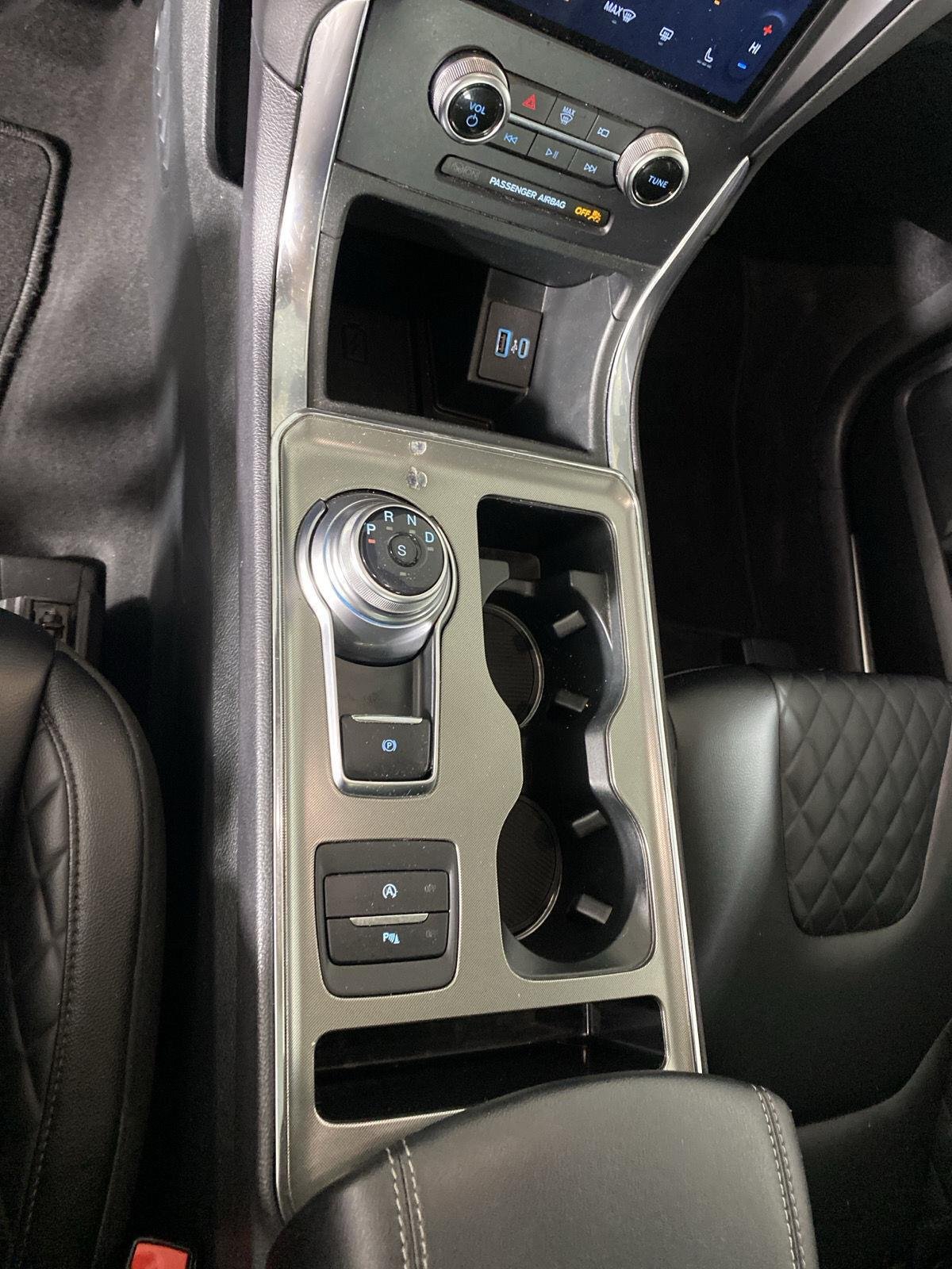 Used 2024 Agate Black Ford Titanium image 25