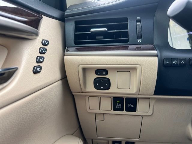Used 2013 Starfire Pearl Lexus 350 image 23