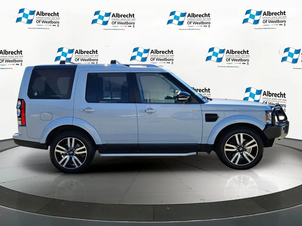 Used 2016 White Land Rover  image 6