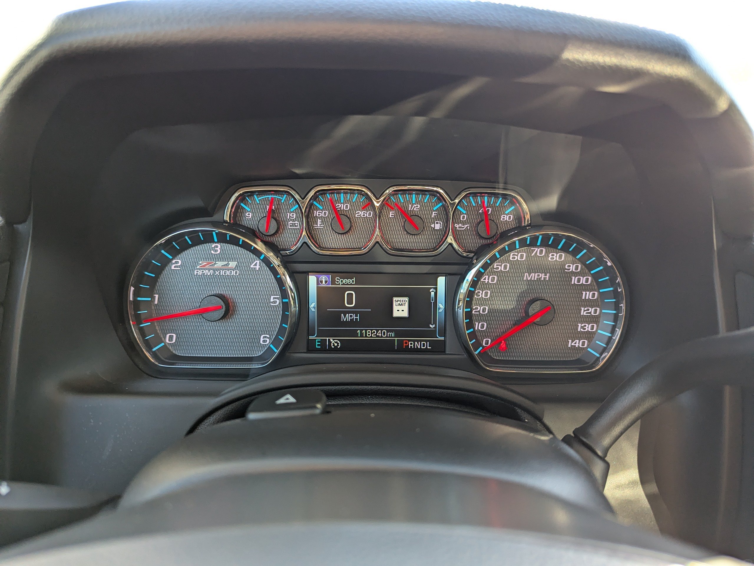 2019 Chevrolet Tahoe LT - Photo 18