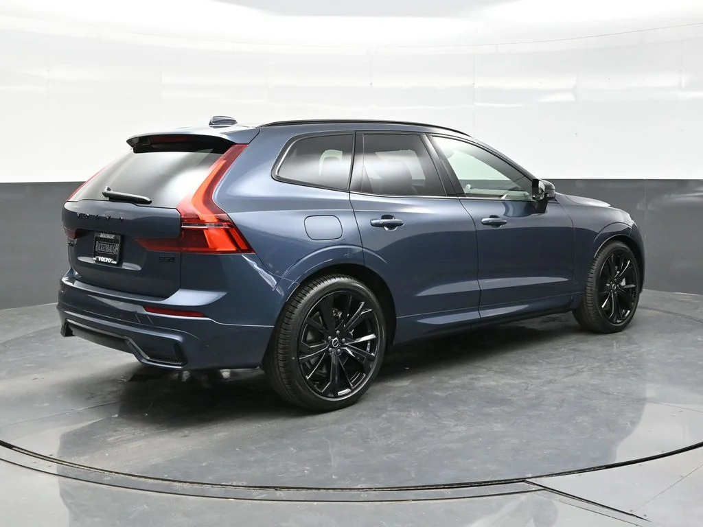 New 2026 Denim Blue Volvo Ultra image 7