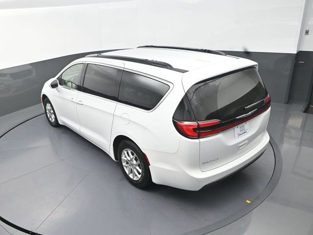 Used 2022 White Chrysler Touring L image 15