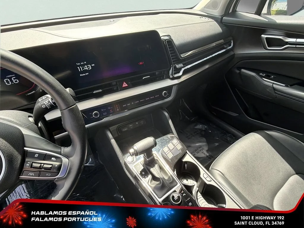 Used 2023 White Kia EX image 18