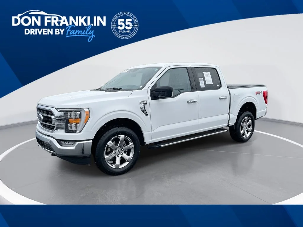 Used 2023 White Ford XLT image 1