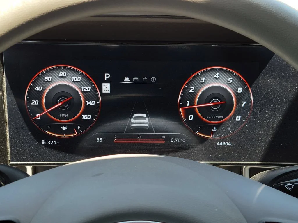 Used 2024 Black Hyundai SEL image 31