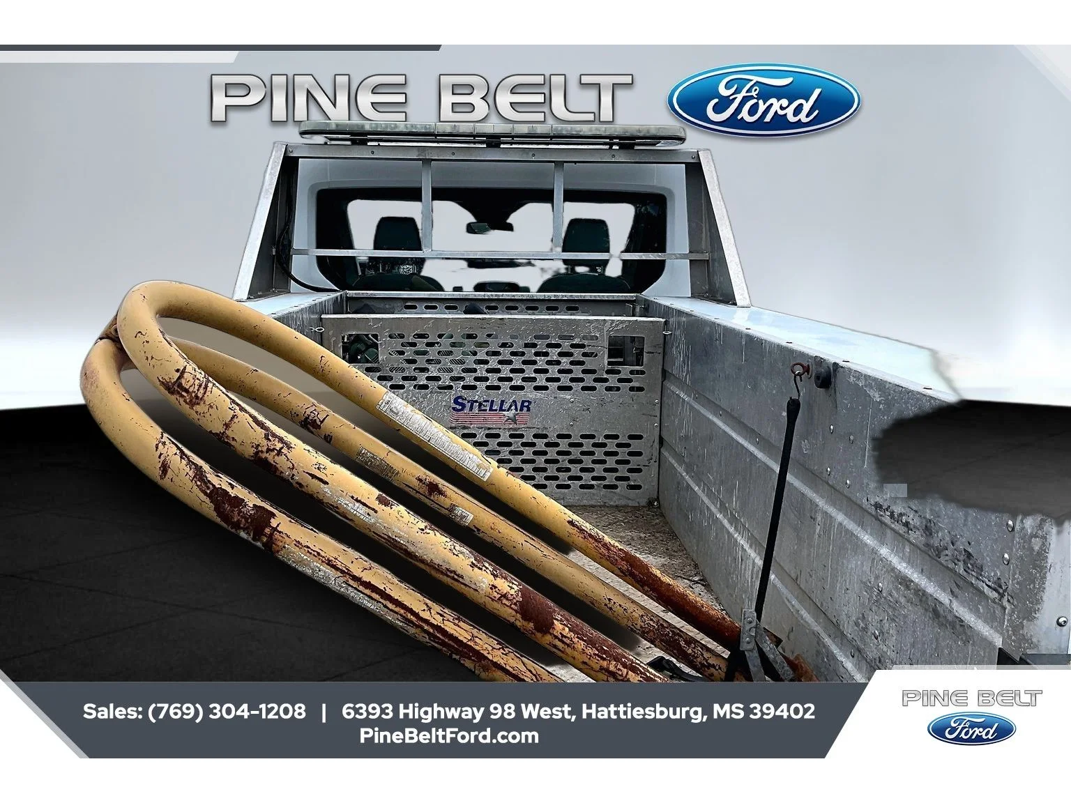 Used 2016 Oxford White Ford Base image 12