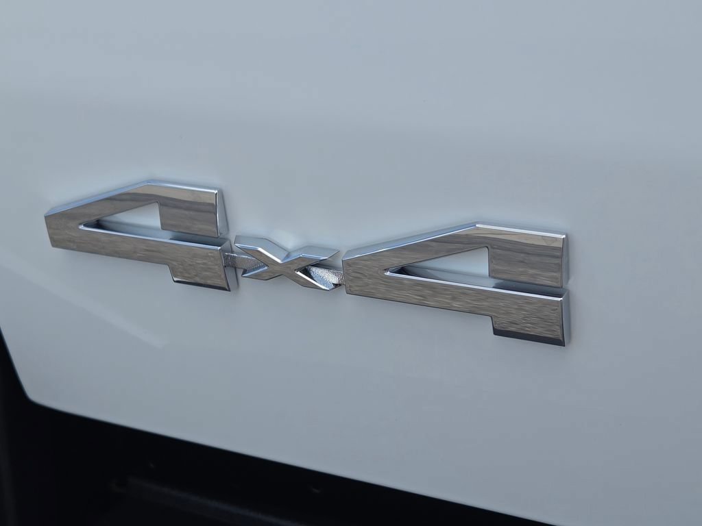 New 2026 Ice Cap Toyota SR5 image 23