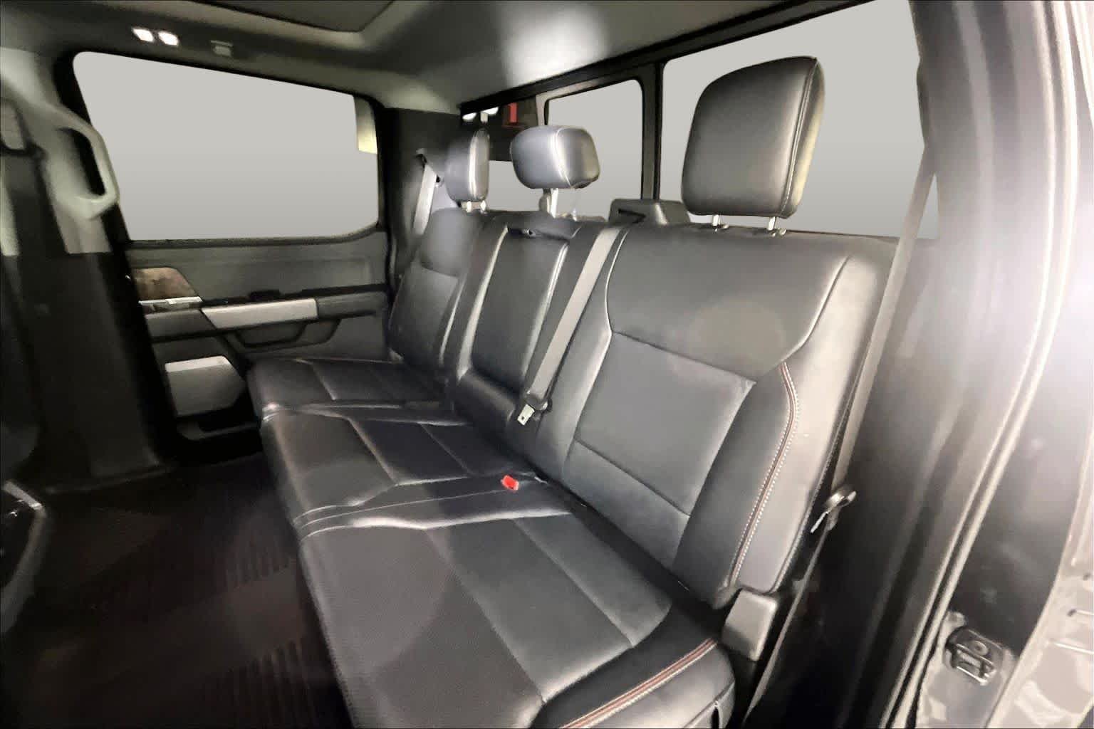 Used 2024 Agate Black Ford LARIAT image 18