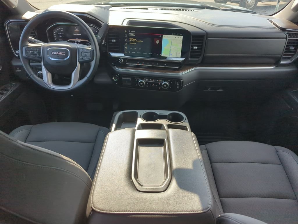 Used 2025 Black GMC Elevation image 14