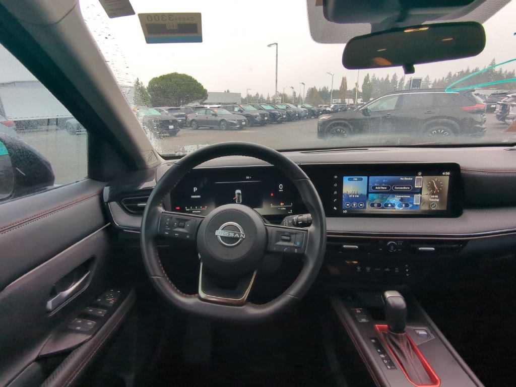 Used 2025 Black Nissan SR image 17