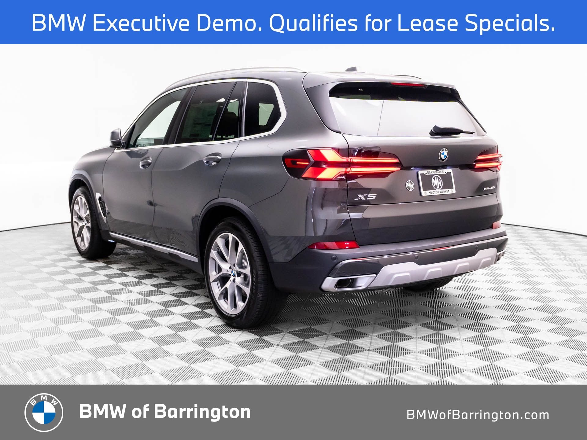New 2026 Dravit Grey Metallic BMW xDrive40i image 3