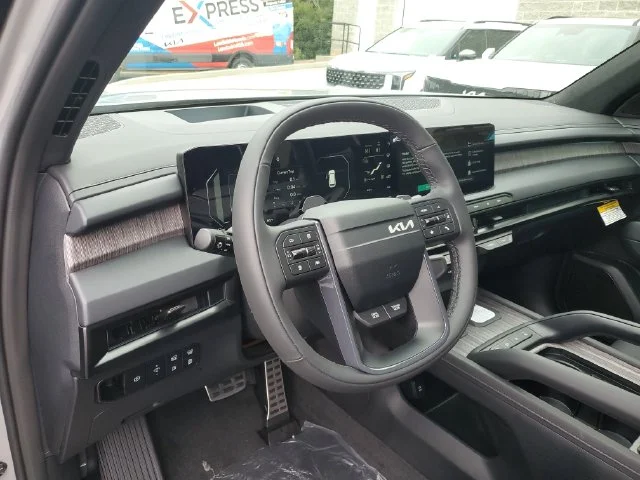 New 2027 Wolf Gray Kia X-LINE SX PRESTIGE image 14