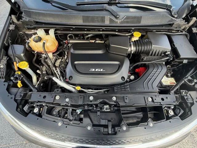 Used 2017 Gray Chrysler Touring image 19