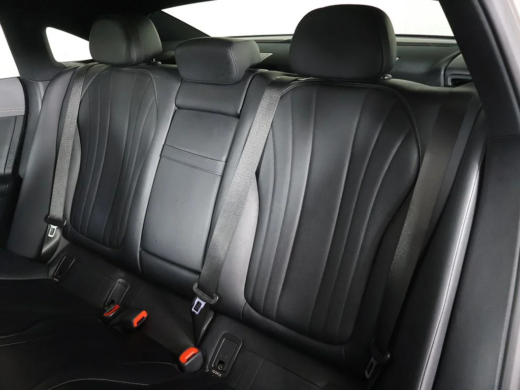 Used 2023 Black Mercedes-Benz 500 Sedan image 33